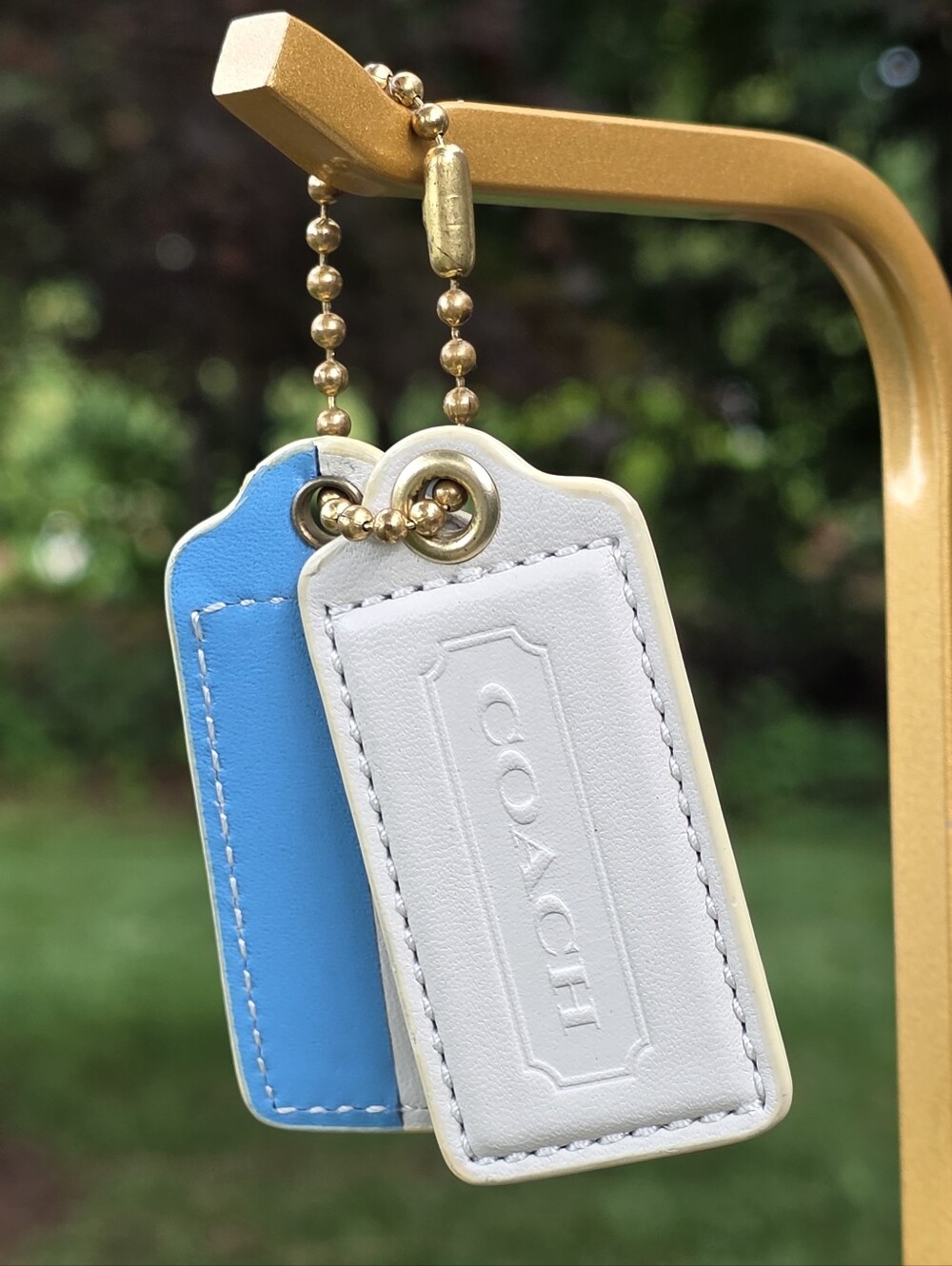 Coach Large Double Leather Hangtag In White & Blue Stripes